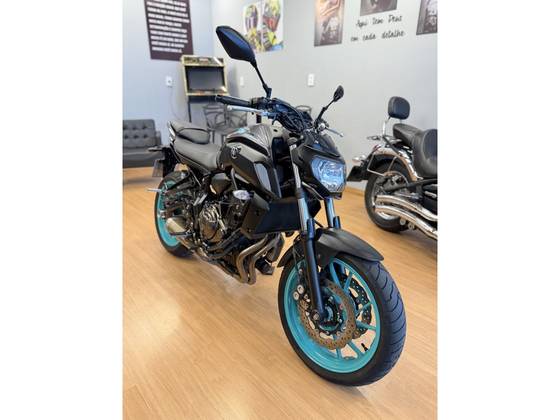 YAMAHA MT-07 ABS YAMAHA MT-07 ABS
